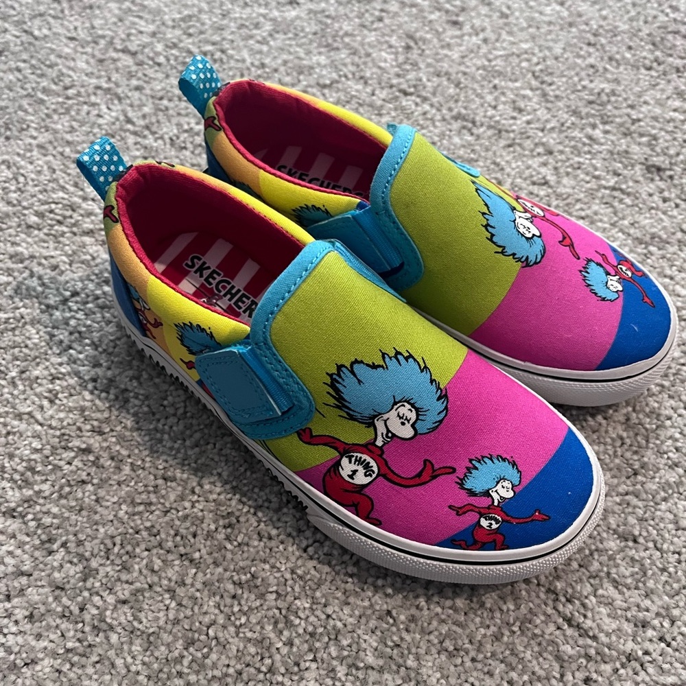 Kids Dr.Seuss Skechers size 10